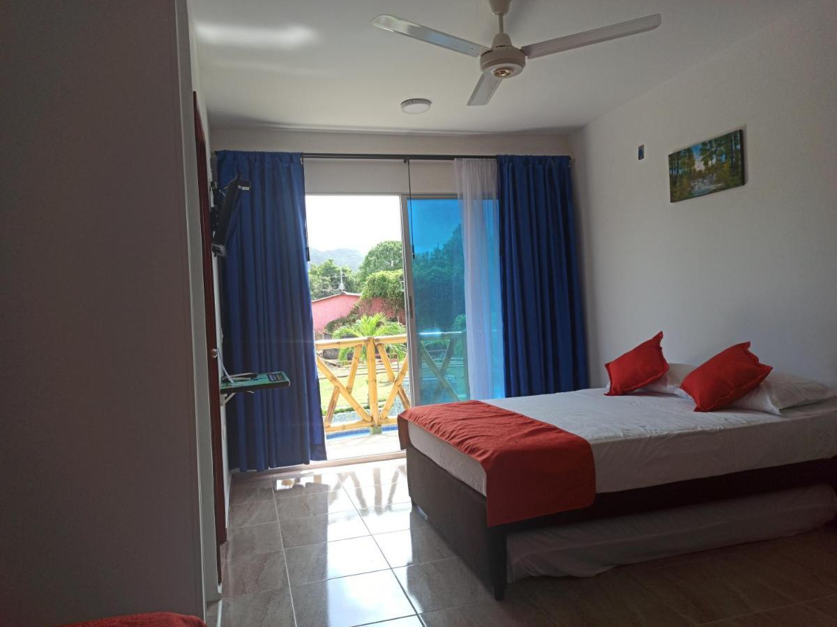 La Rivera Playa ปาโลมิโน ภายนอก รูปภาพ